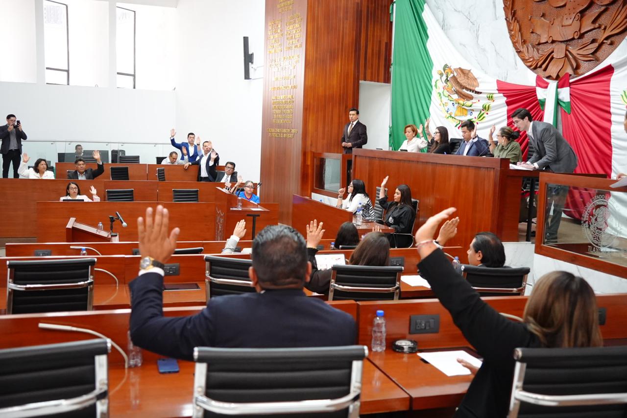 Aprueba Congreso distribución de recursos excedentes del primer trimestre del ejercicio fiscal 2026 para los tres Poderes del Estado